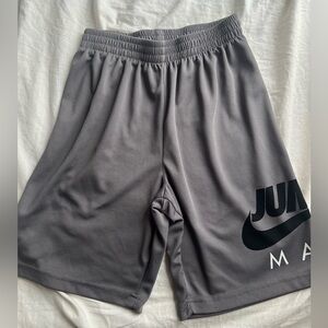 Boys Large Nike Jordan Shorts